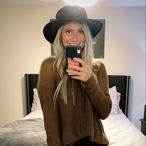 Meet your Posher, Carson